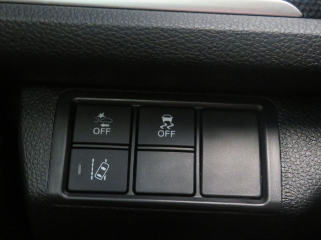 Photo 34 of this HONDA CIVIC