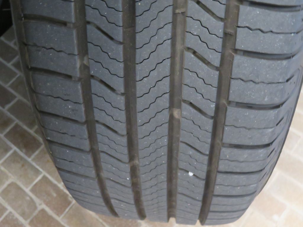 Photo 12 of this LAND ROVER DISCOVERY SPORT
