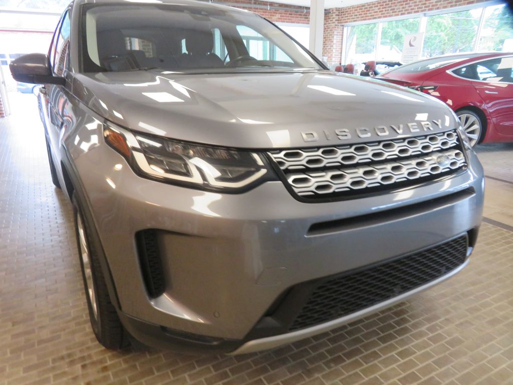 Photo 58 of this LAND ROVER DISCOVERY SPORT