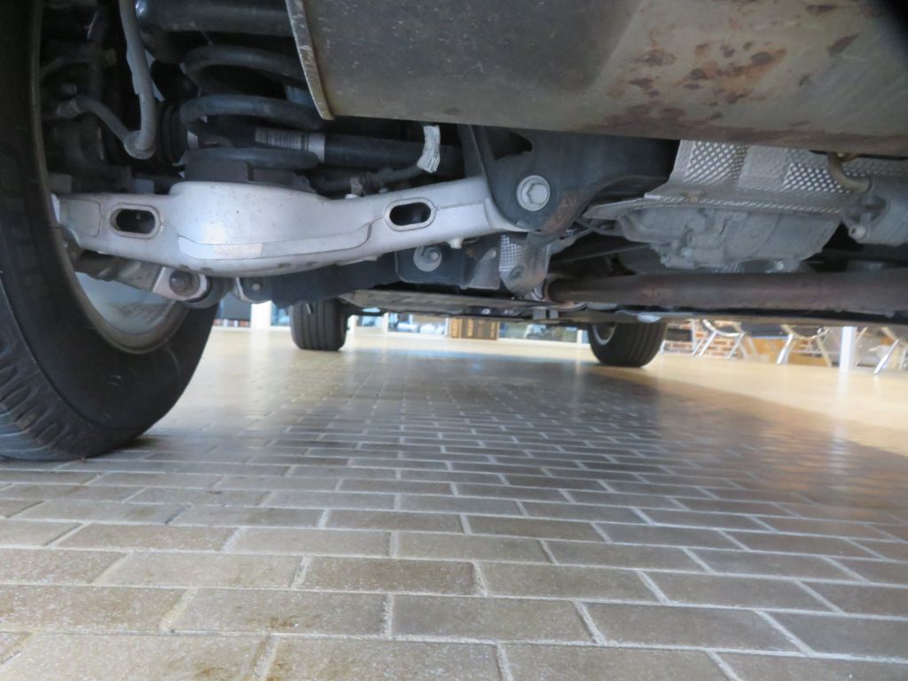 Photo 66 of this LAND ROVER DISCOVERY SPORT