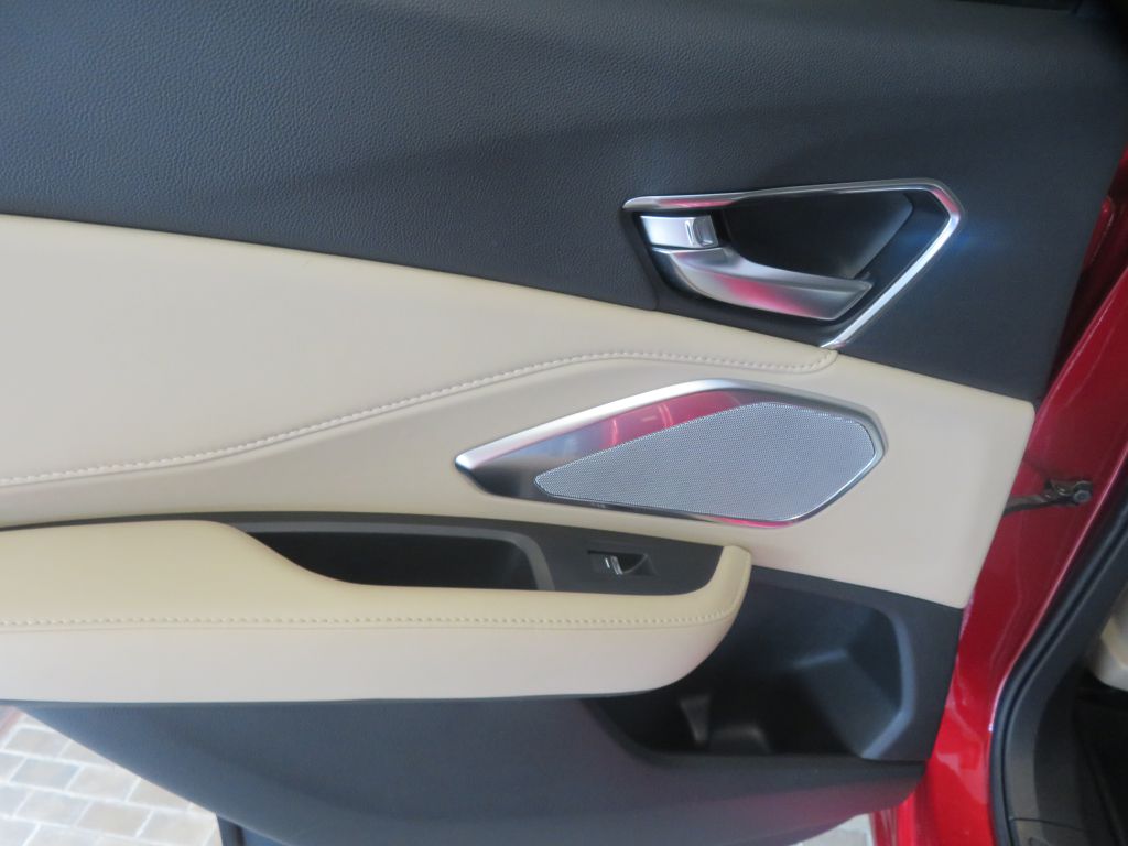 Photo 18 of this ACURA RDX