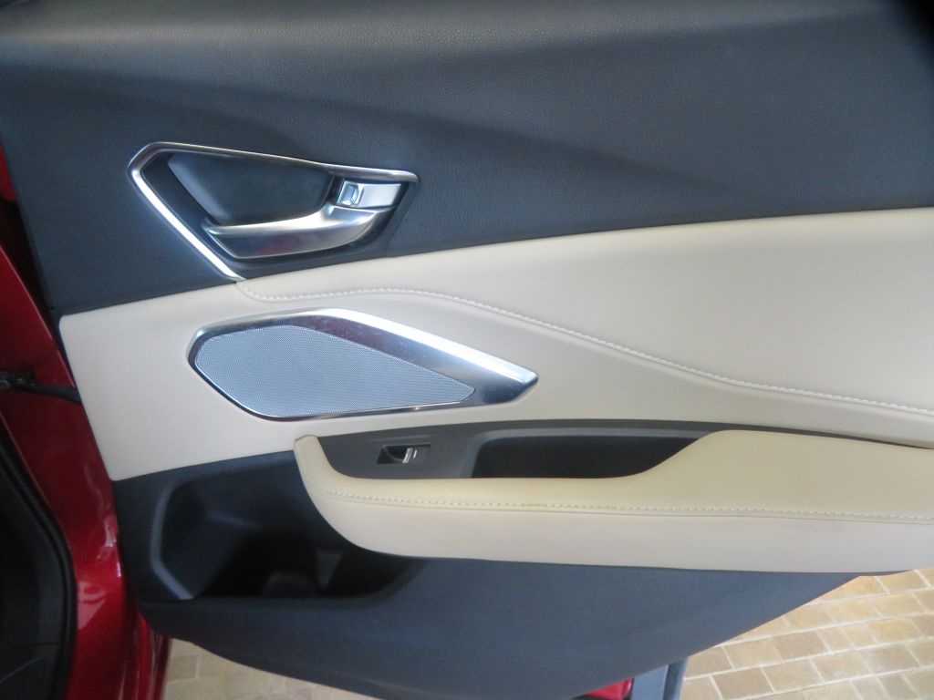 Photo 21 of this ACURA RDX