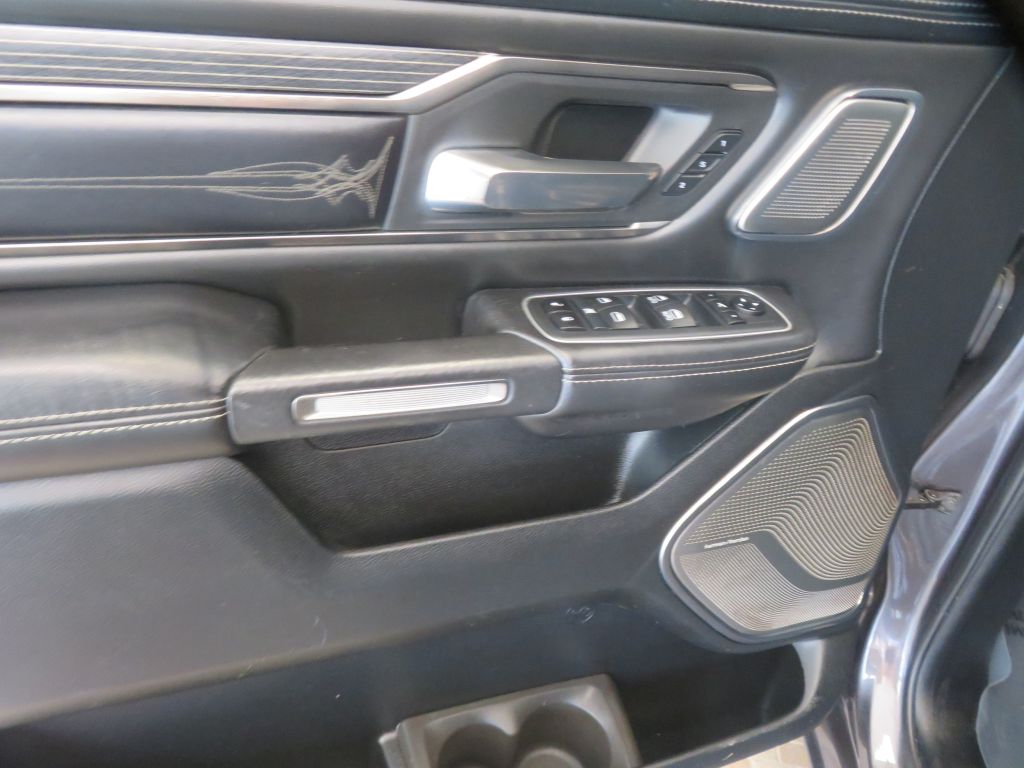 Photo 14 of this RAM 1500