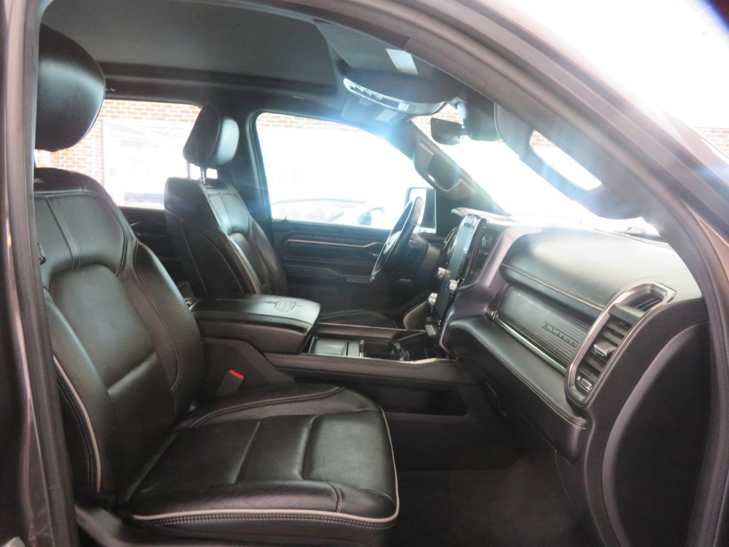 Photo 25 of this RAM 1500