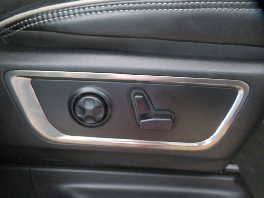 Photo 26 of this RAM 1500