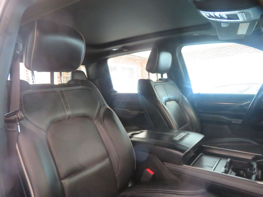 Photo 27 of this RAM 1500