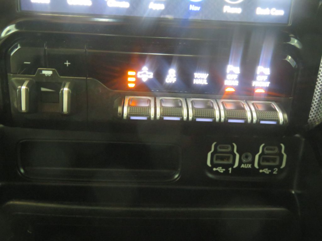 Photo 44 of this RAM 1500
