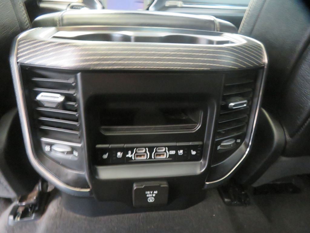 Photo 51 of this RAM 1500