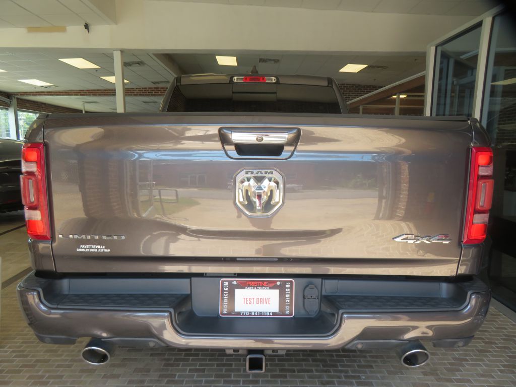 Photo 69 of this RAM 1500