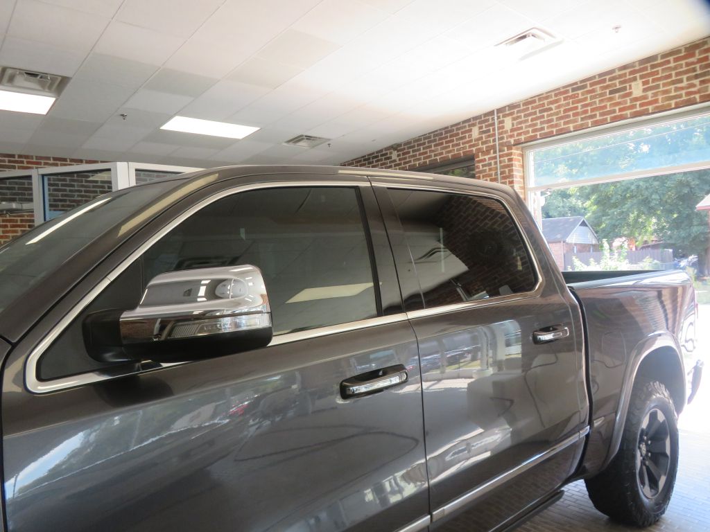 Photo 78 of this RAM 1500