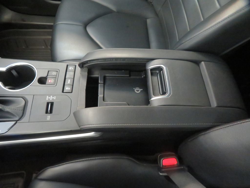 Photo 50 of this TOYOTA HIGHLANDER