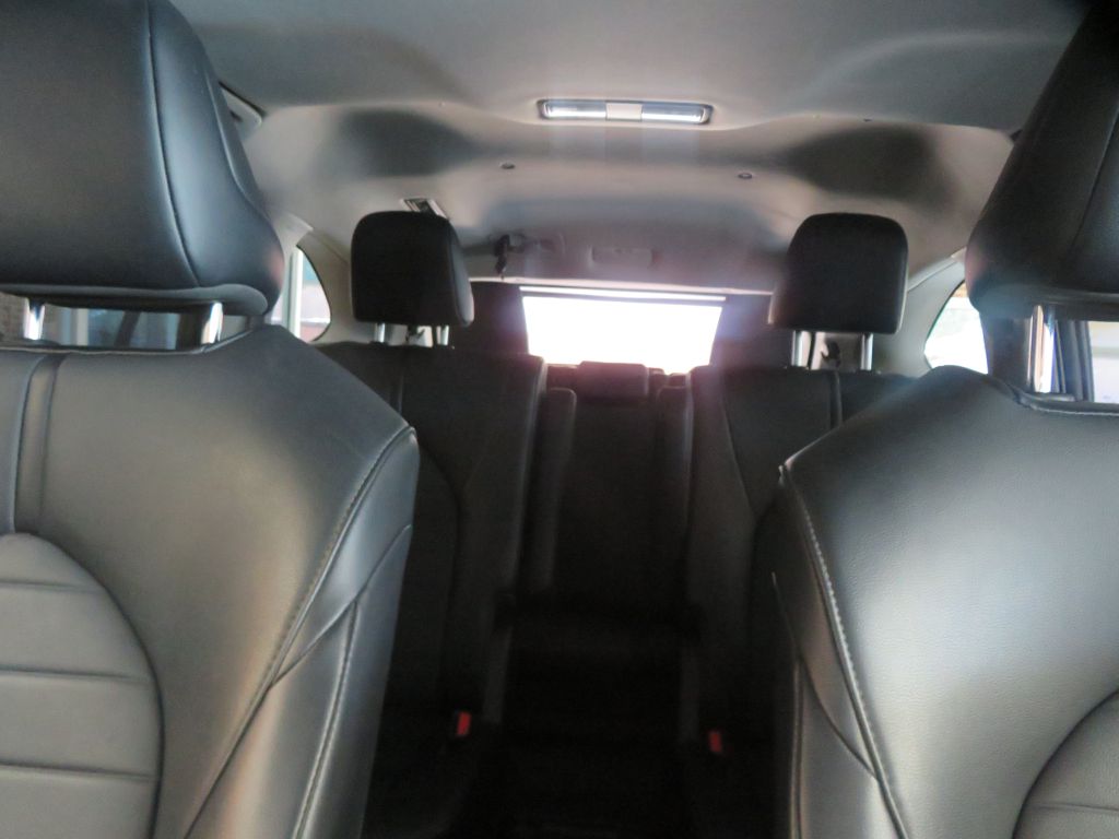 Photo 51 of this TOYOTA HIGHLANDER