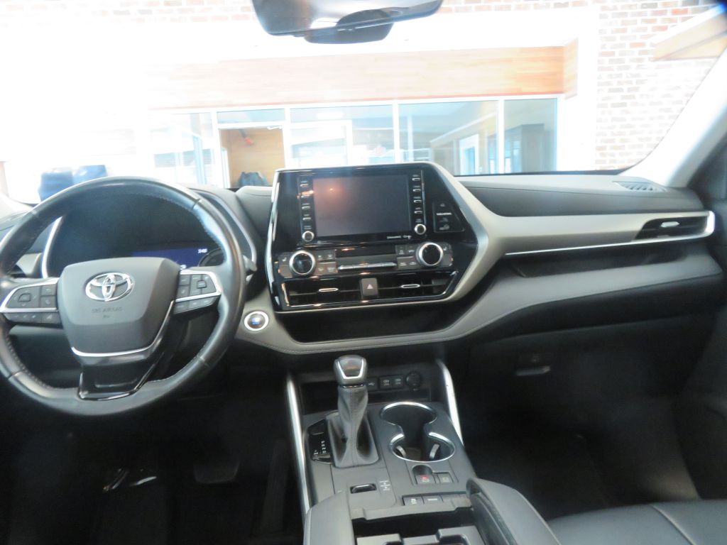 Photo 53 of this TOYOTA HIGHLANDER