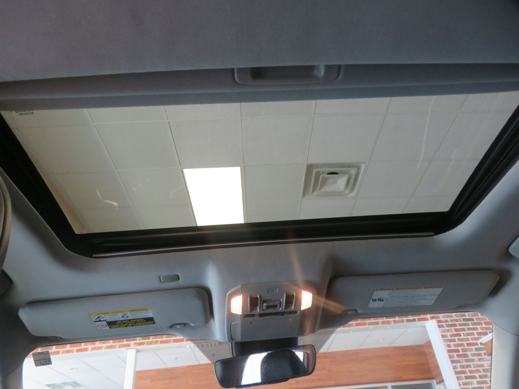 Photo 54 of this TOYOTA HIGHLANDER