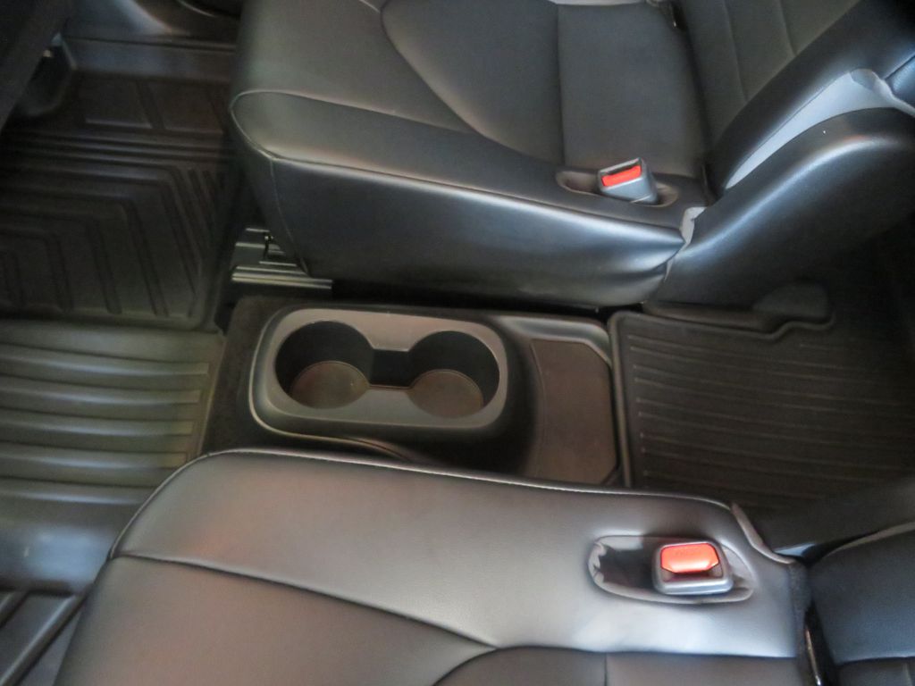 Photo 57 of this TOYOTA HIGHLANDER