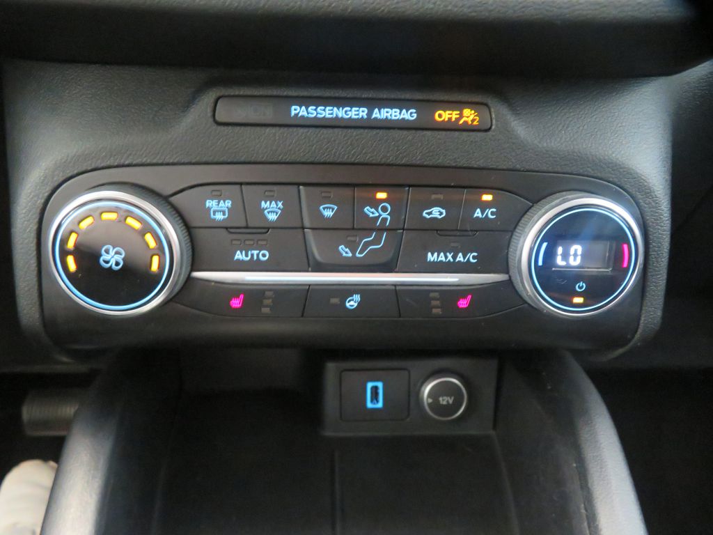 Photo 39 of this FORD ESCAPE