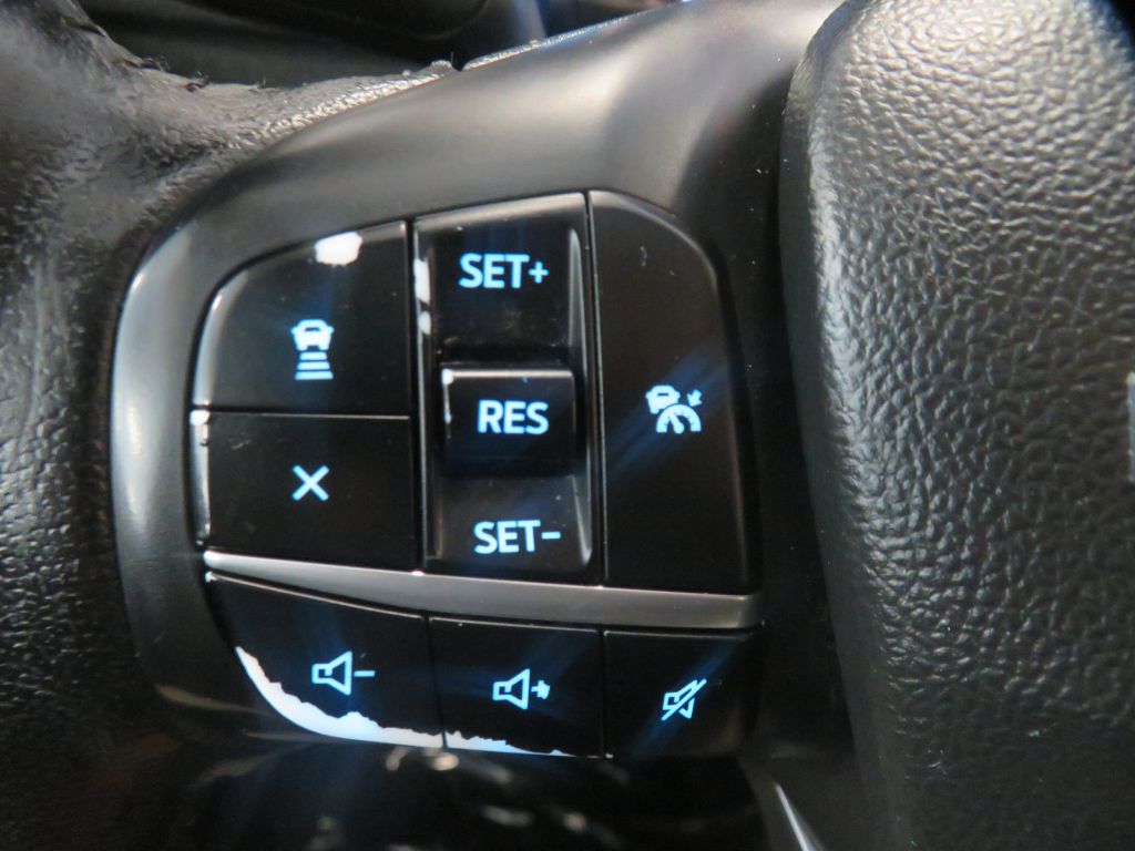 Photo 31 of this FORD ESCAPE