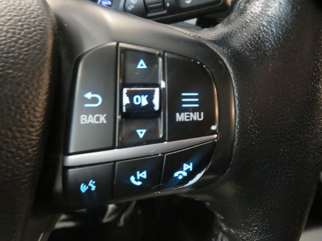 Photo 32 of this FORD ESCAPE