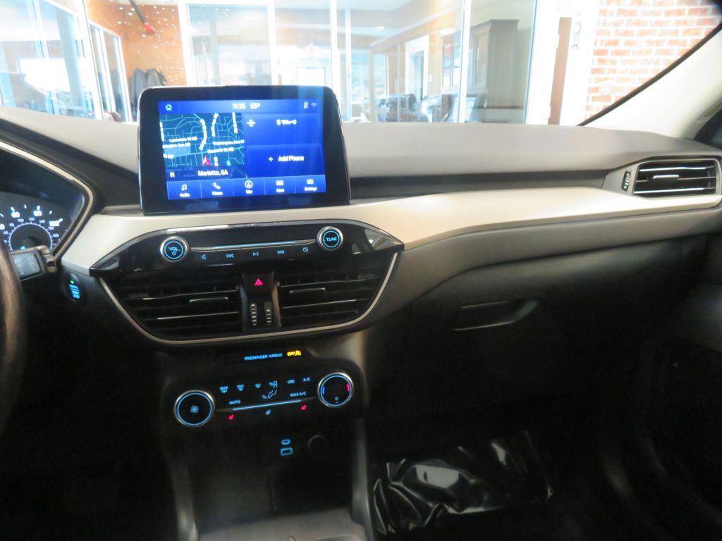 Photo 34 of this FORD ESCAPE
