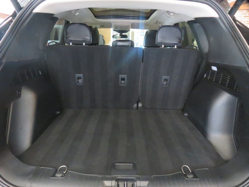 Photo 45 of this FORD ESCAPE