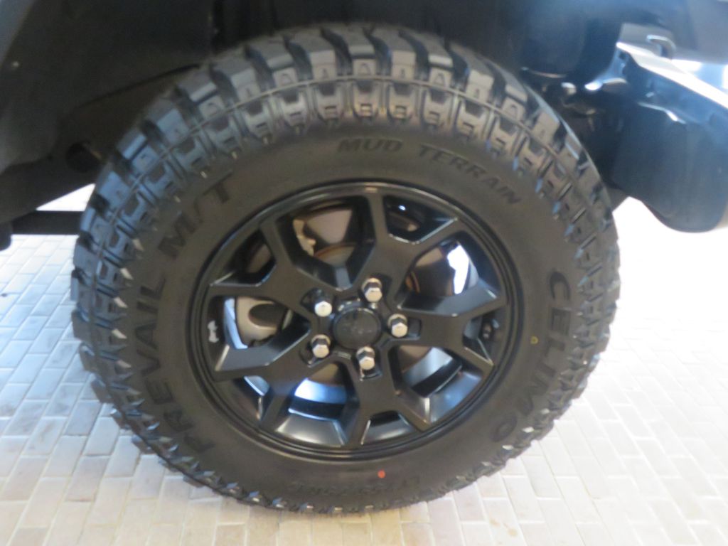 Photo 10 of this JEEP WRANGLER UNLIMI