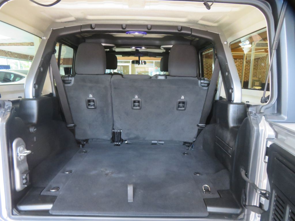 Photo 45 of this JEEP WRANGLER UNLIMI