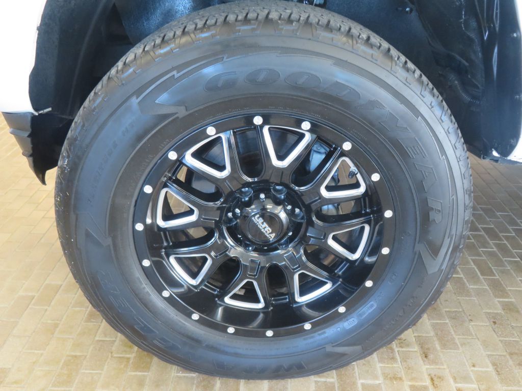 Photo 7 of this TOYOTA TACOMA