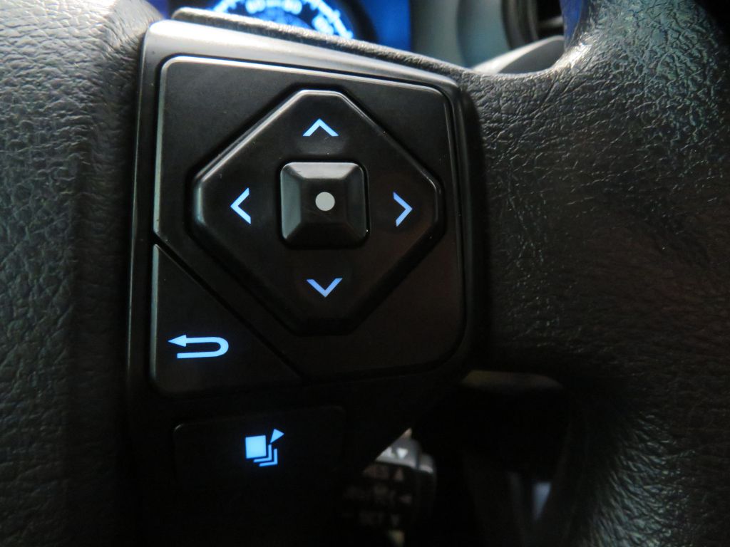 Photo 34 of this TOYOTA TACOMA