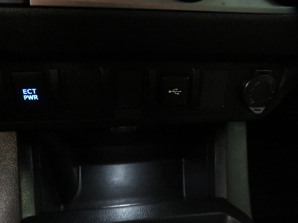 Photo 42 of this TOYOTA TACOMA