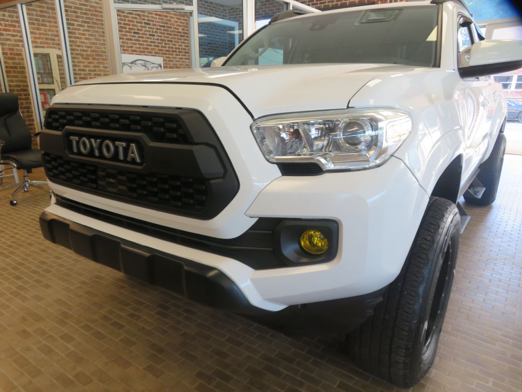 Photo 57 of this TOYOTA TACOMA