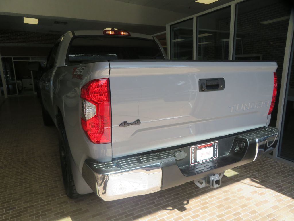 Photo 6 of this TOYOTA TUNDRA TSS