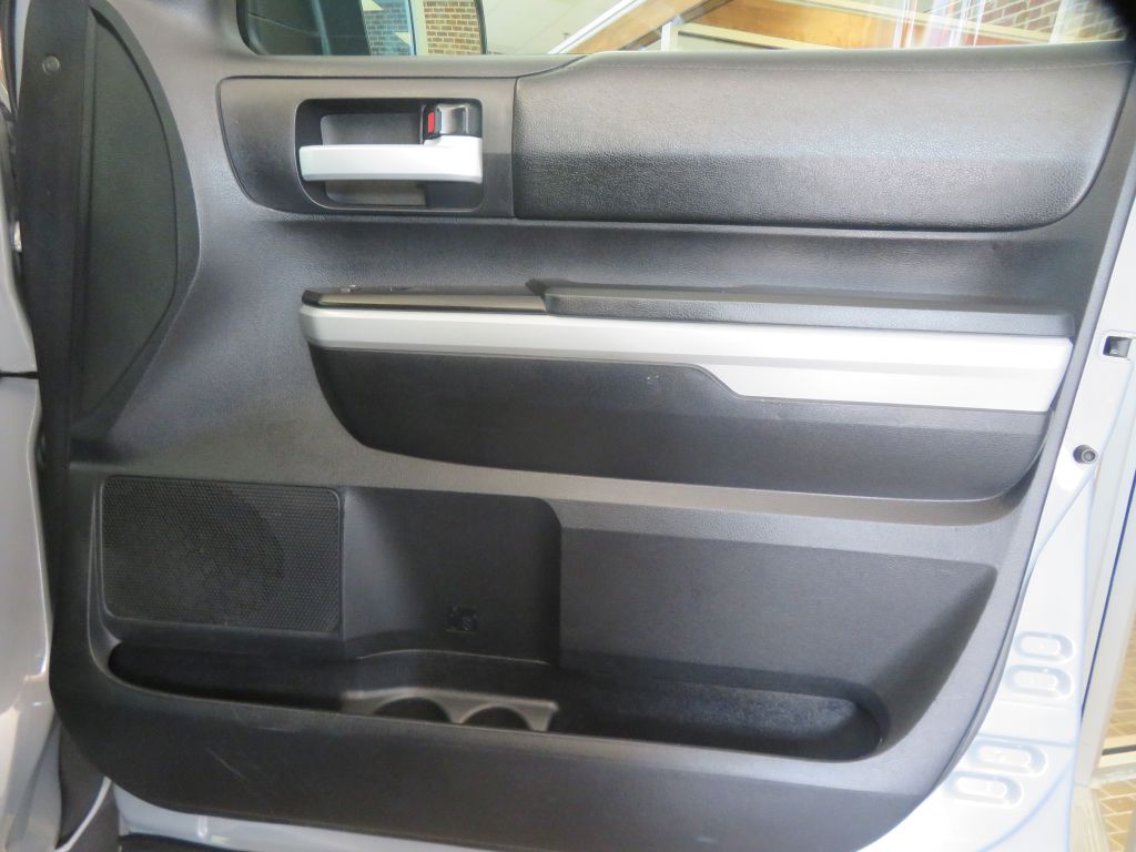 Photo 23 of this TOYOTA TUNDRA TSS
