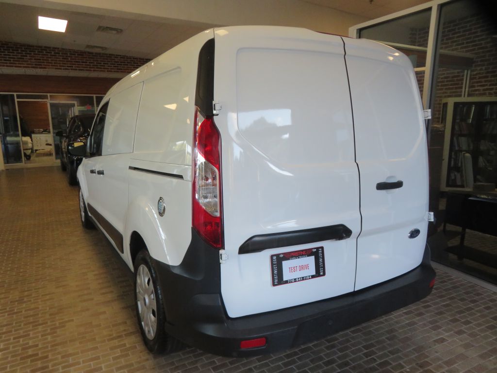 Photo 6 of this FORD TRANSIT CONNECT