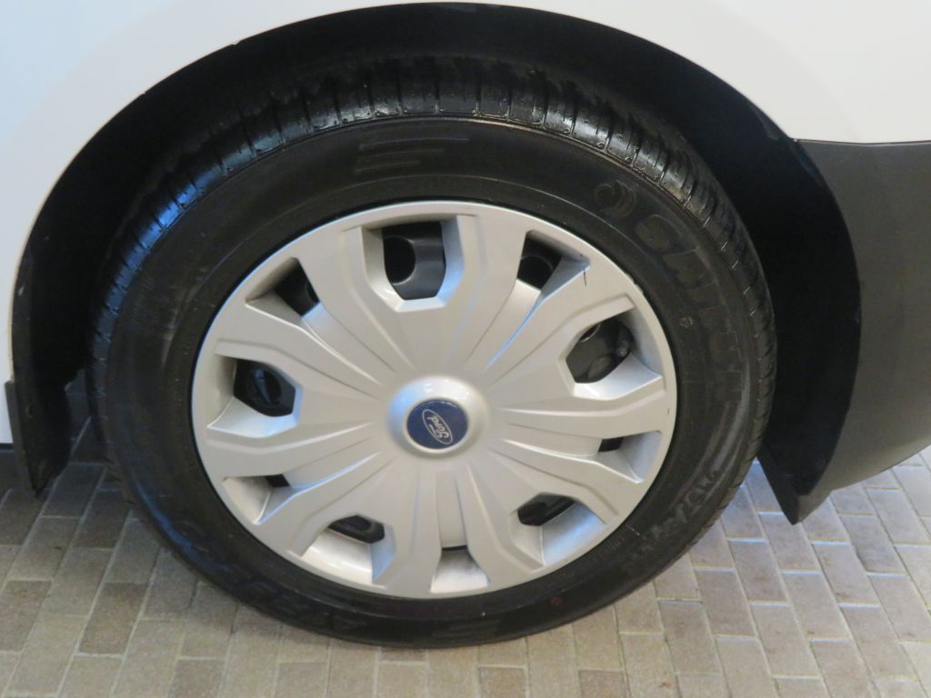 Photo 10 of this FORD TRANSIT CONNECT