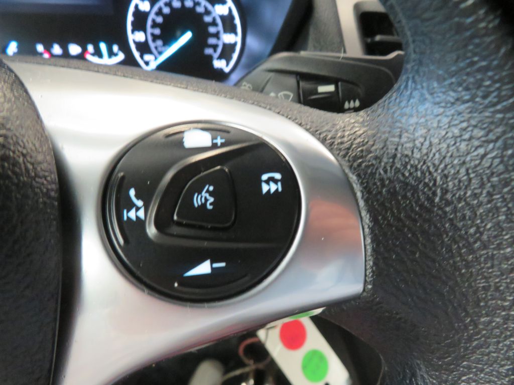 Photo 38 of this FORD TRANSIT CONNECT