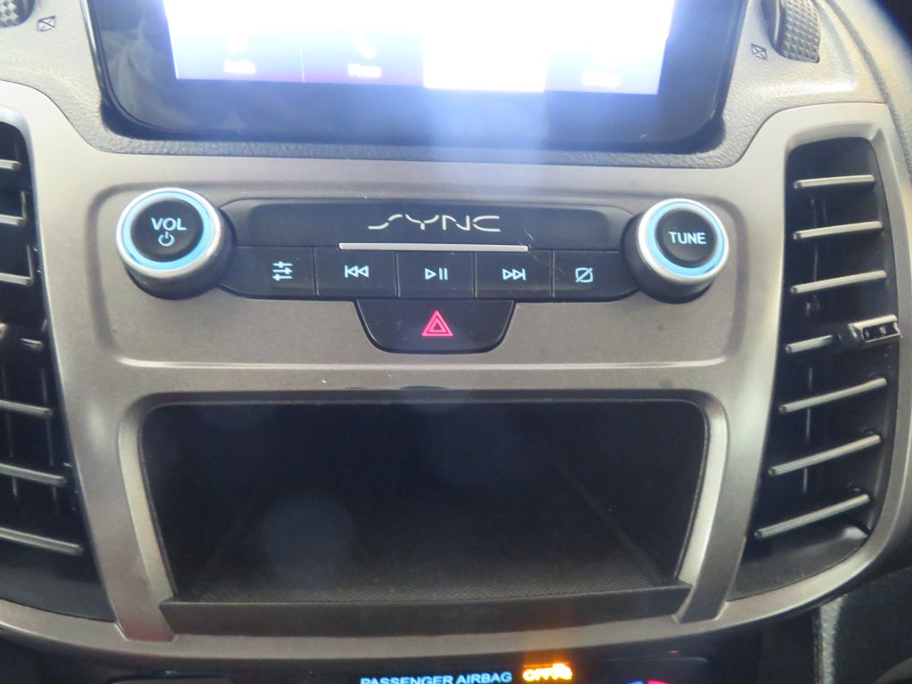 Photo 44 of this FORD TRANSIT CONNECT