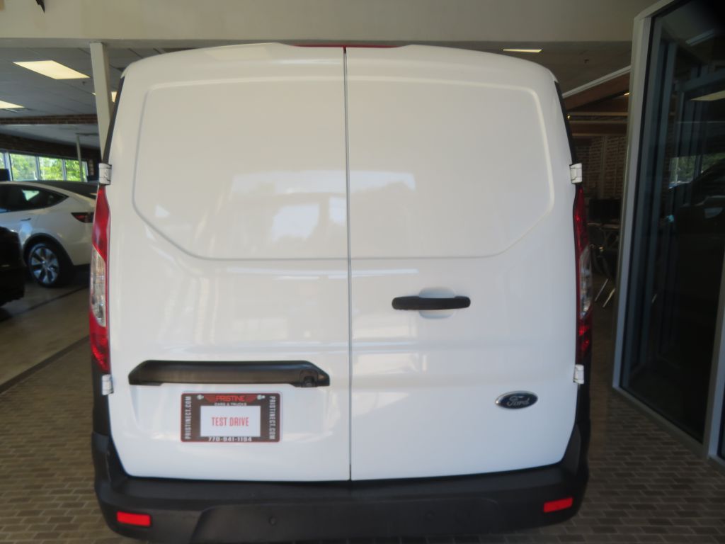 Photo 61 of this FORD TRANSIT CONNECT