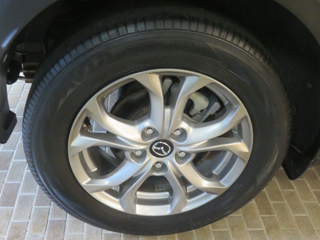 Photo 9 of this MAZDA CX-3