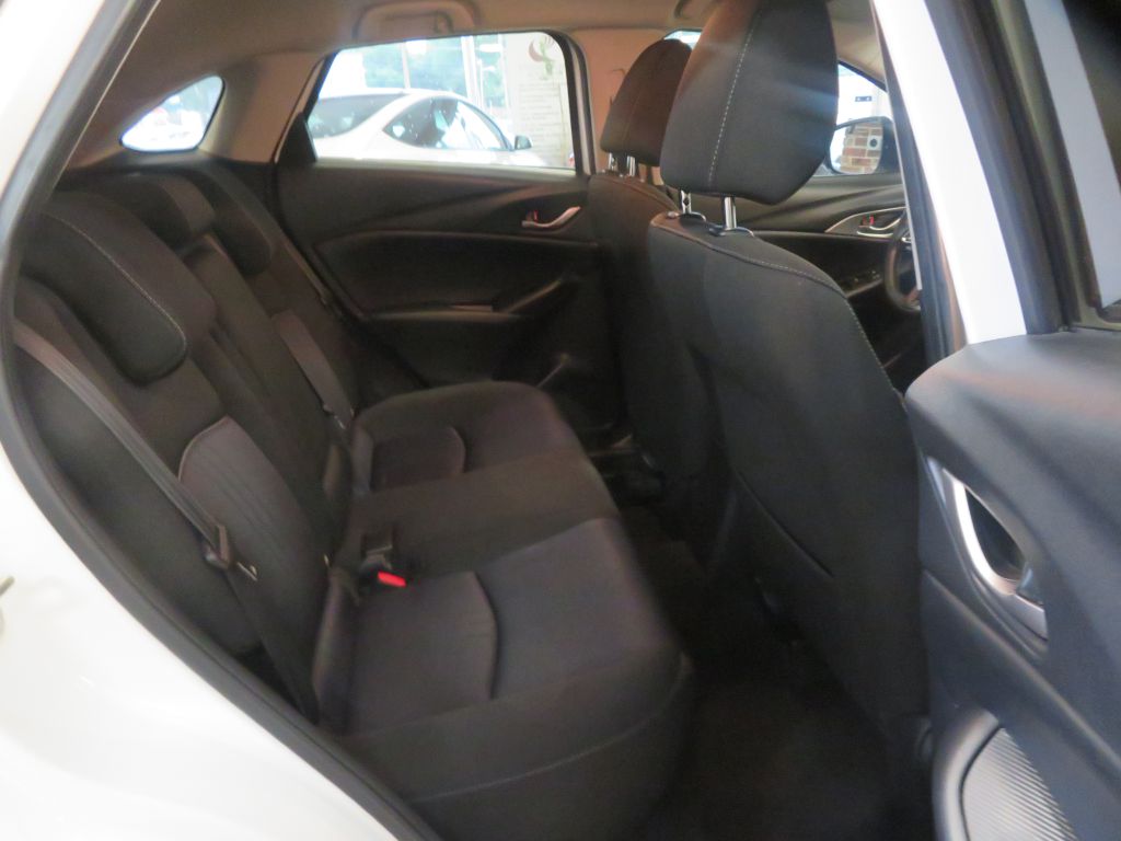 Photo 22 of this MAZDA CX-3