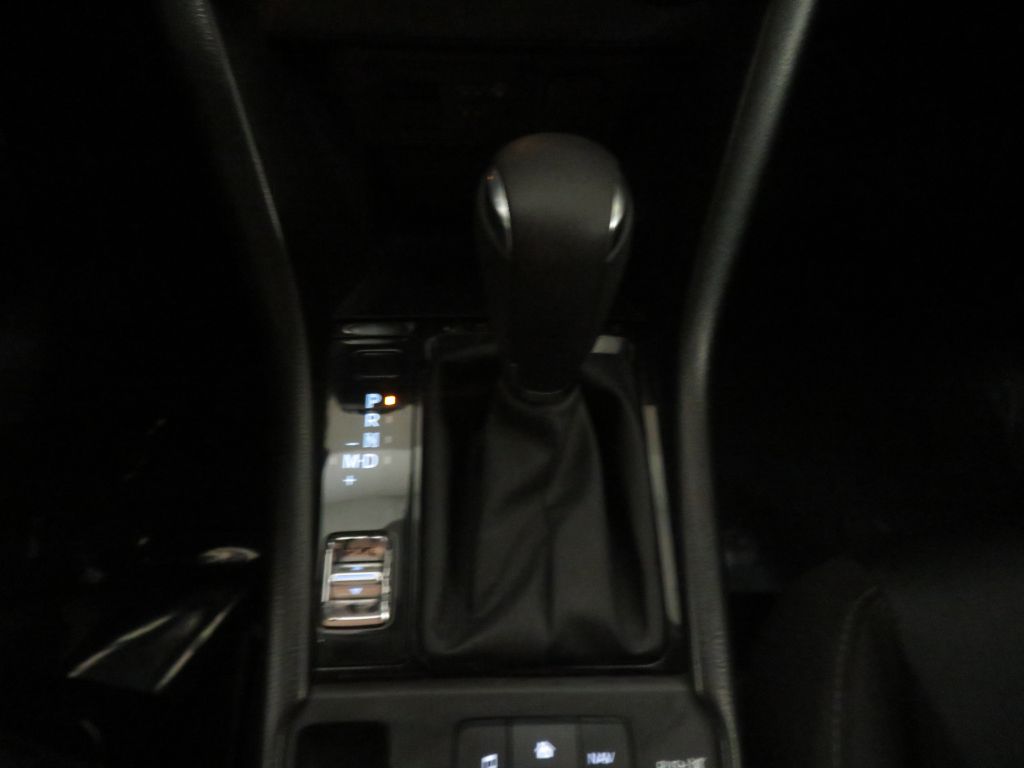 Photo 38 of this MAZDA CX-3