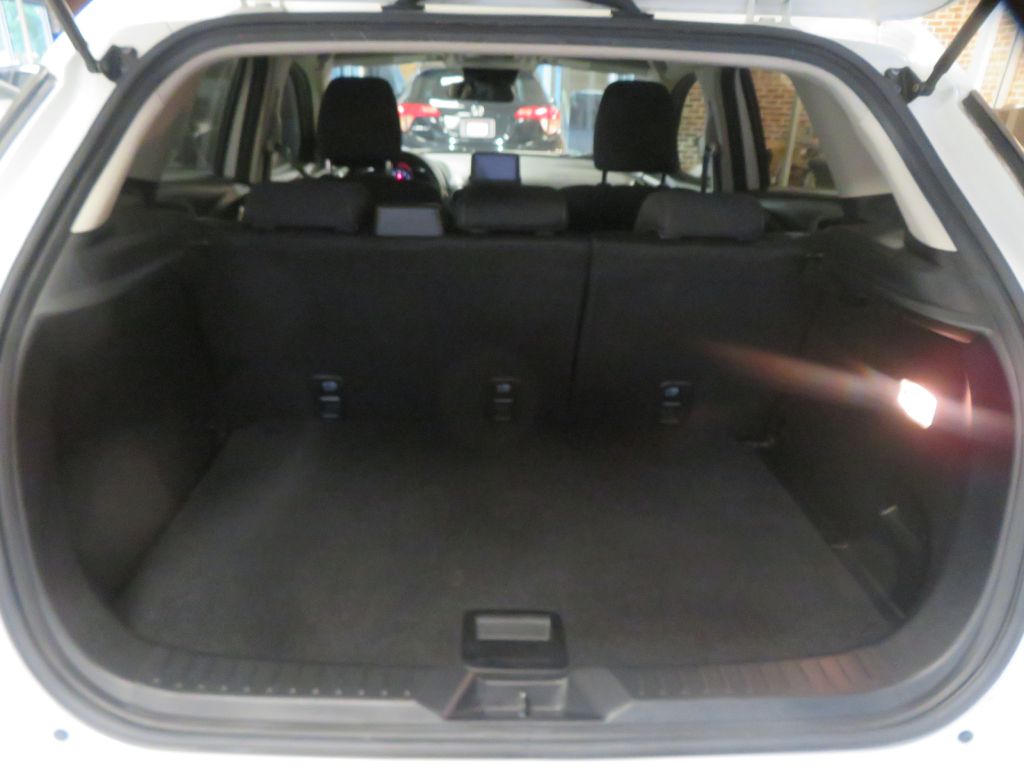 Photo 41 of this MAZDA CX-3