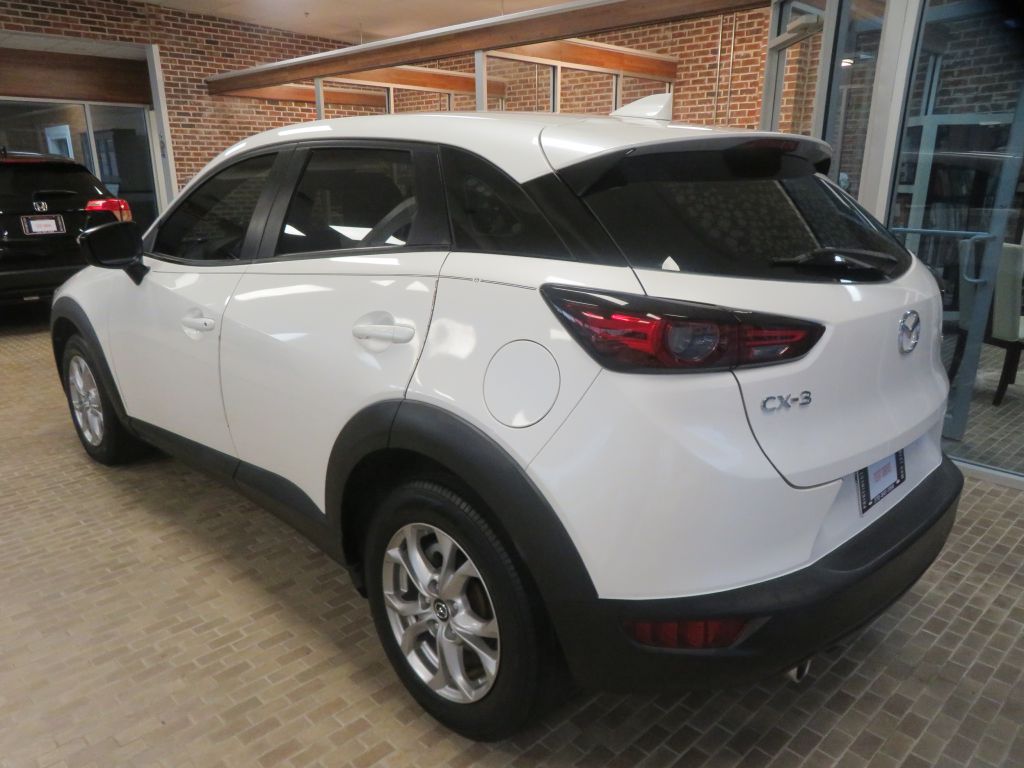 Photo 61 of this MAZDA CX-3