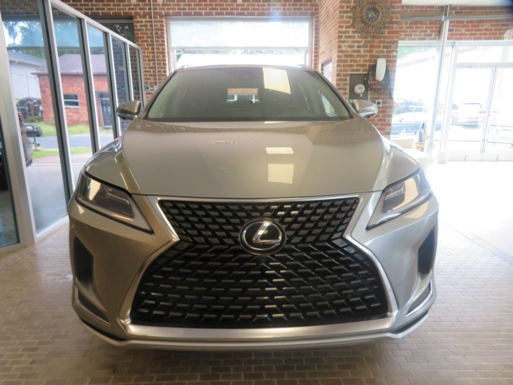 Photo 2 of this LEXUS RX L