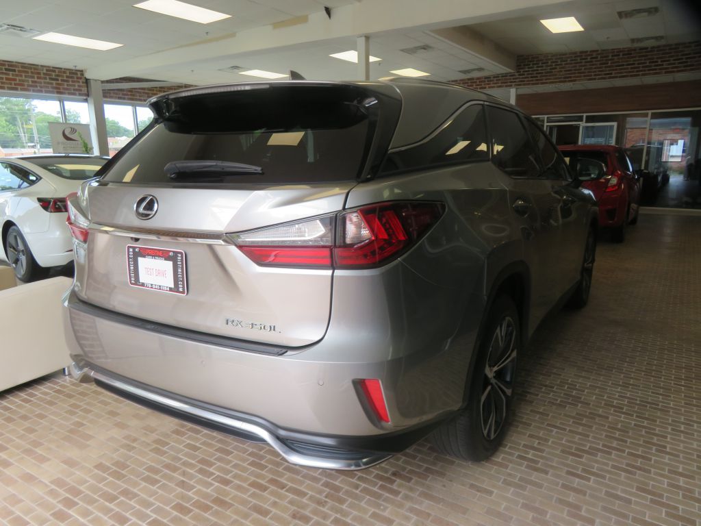 Photo 4 of this LEXUS RX L
