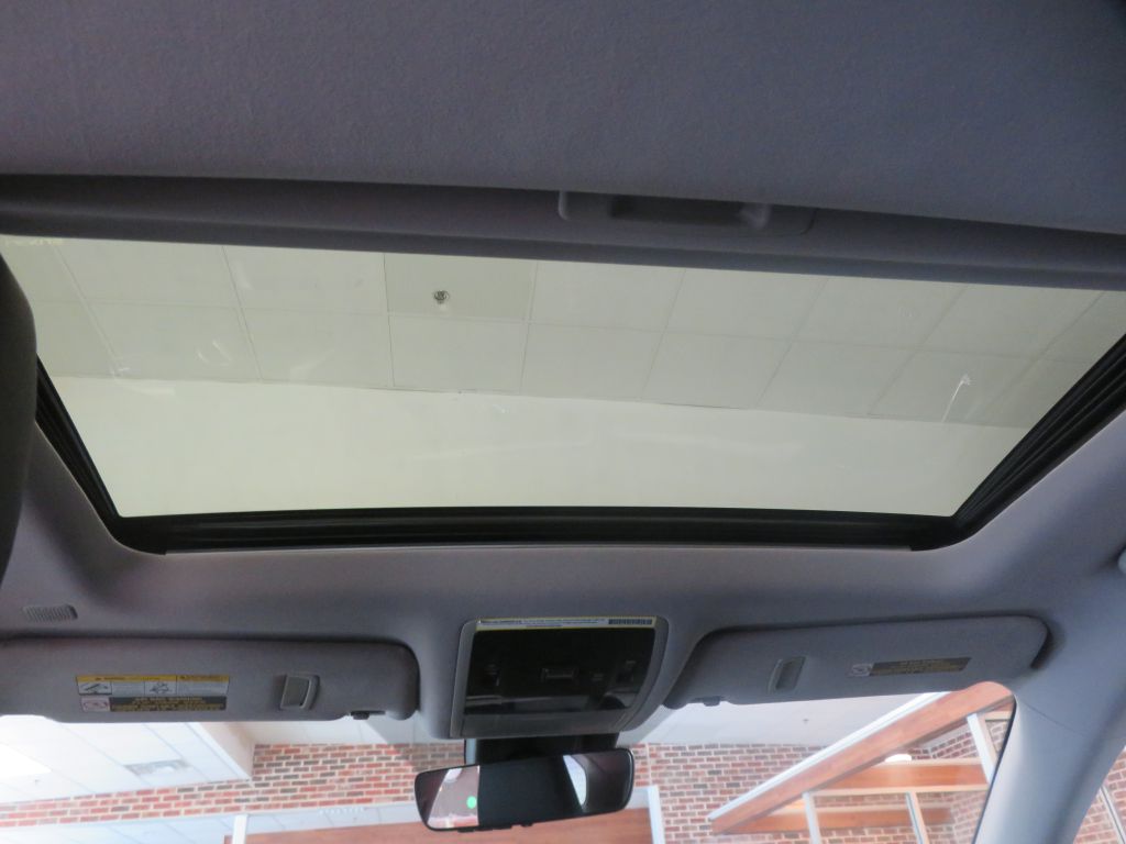 Photo 51 of this LEXUS RX L