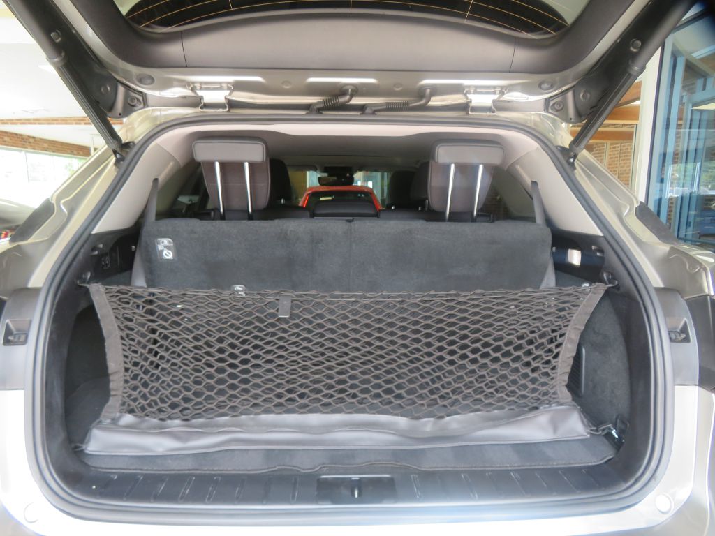 Photo 54 of this LEXUS RX L