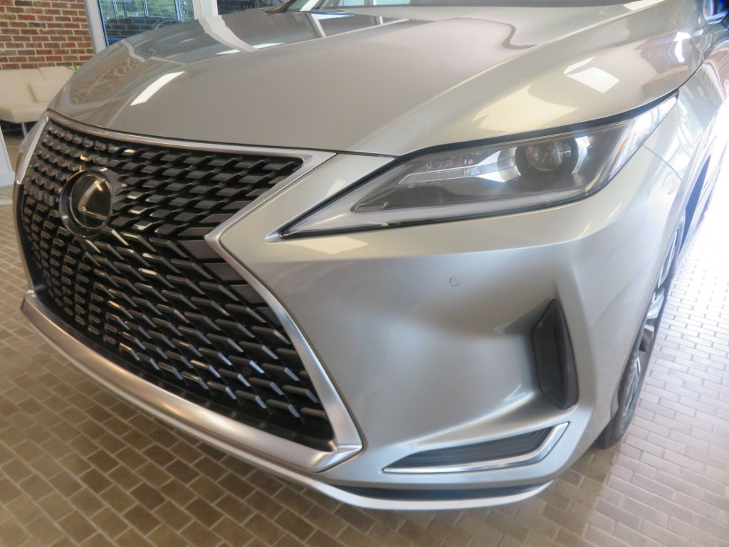 Photo 66 of this LEXUS RX L