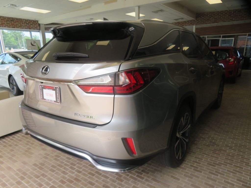 Photo 70 of this LEXUS RX L