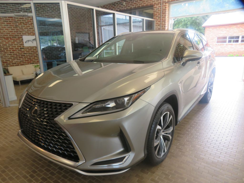 Photo 82 of this LEXUS RX L
