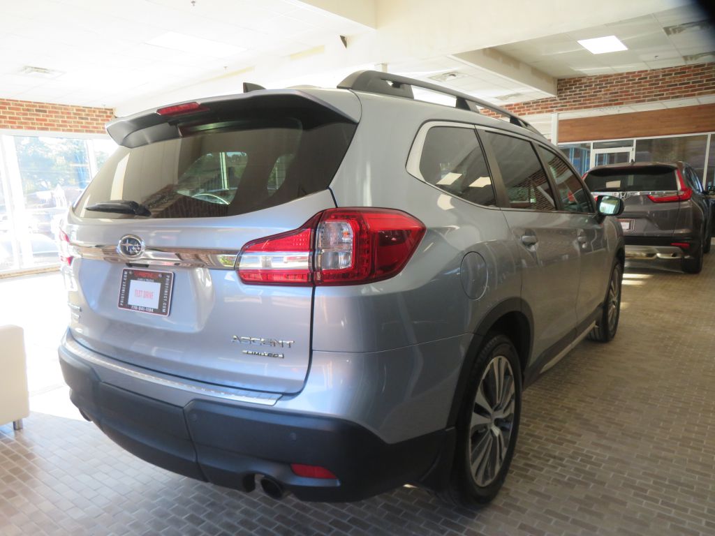 Photo 4 of this SUBARU ASCENT